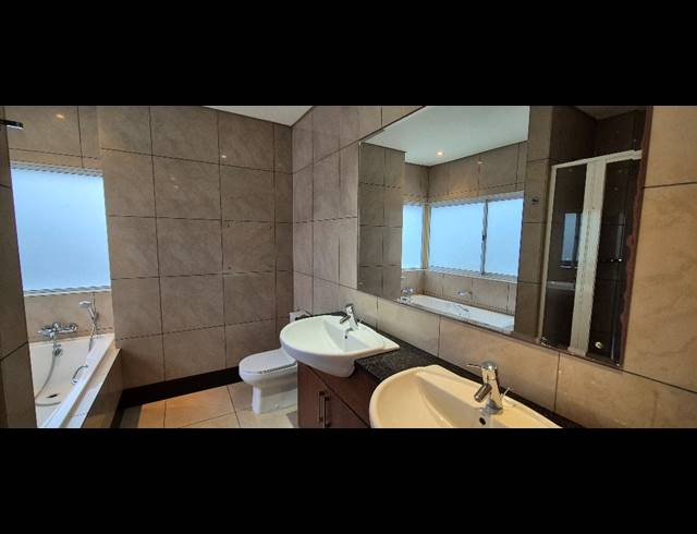 3 BEDROOM APARTMENT FOR SALE IN LA LUCIA